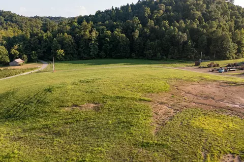 1522 Johnson Fork Rd, Campton, KY 41301 photo 92