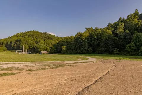 1522 Johnson Fork Rd, Campton, KY 41301 photo 58