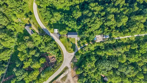 View/Area - 13 Lairson Rd, Campton, KY 41301 photo 6 of 6