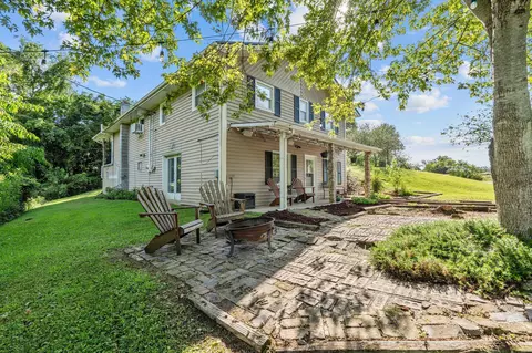 Exterior - 13 Lairson Rd, Campton, KY 41301 photo 7 of 13
