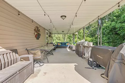 Exterior - 13 Lairson Rd, Campton, KY 41301 photo 11 of 13
