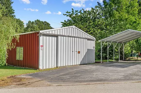 Exterior - 13 Lairson Rd, Campton, KY 41301 photo 8 of 13