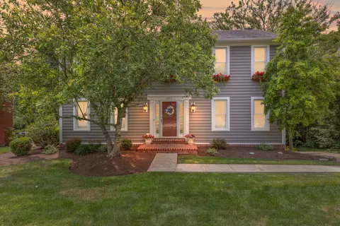2324 Woodfield Cir, Lexington, KY 40515
