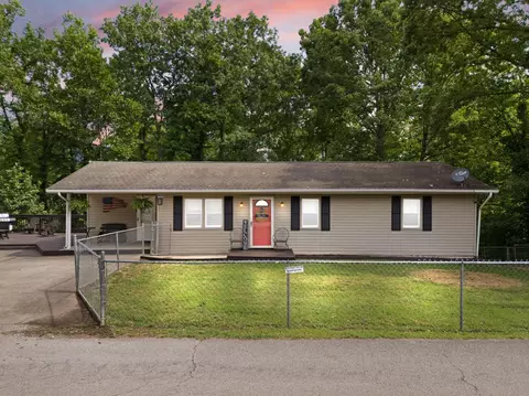 325 Beechfork Rd, Clay City, KY 40312