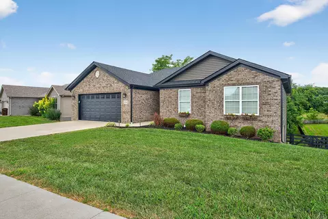136 Page Dr, Richmond, KY 40475
