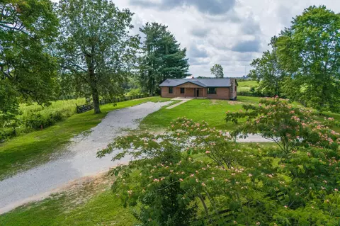477 Wildcat Ridge Ln, Rogers, KY 41365
