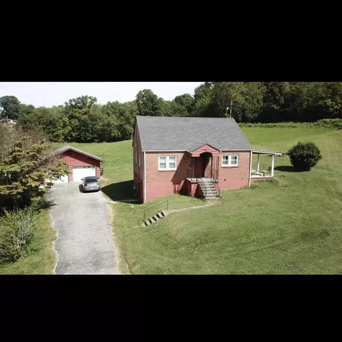 831 E 4th St, London, KY 40741