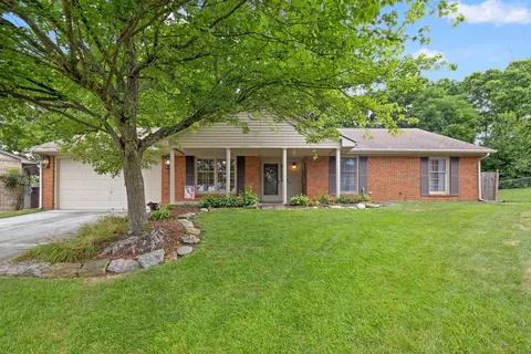 3900 Brambleberry Cir, Lexington, KY 40514