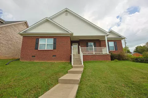 208 Citation Ct, Winchester, KY 40391
