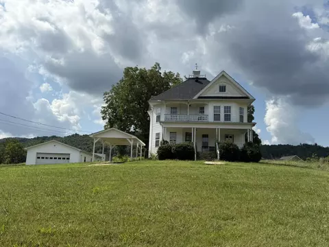 838 State Garage Rd, Albany, KY 42602