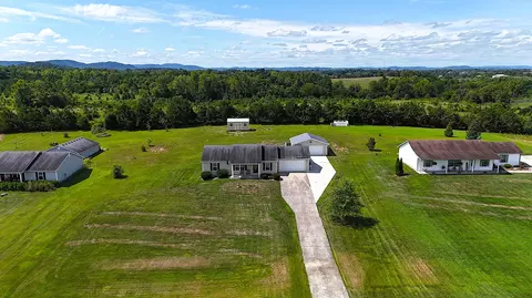 164 Crossing View Dr, Berea, KY 40403 photo 3