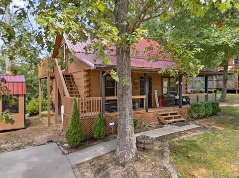 82 Vicki St, Nancy, KY 42544