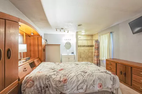 Bedroom - 549 Kildav Loop Rd, Evarts, KY 40828 photo 1 of 4