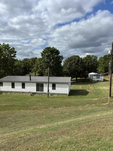 189 And 233 Smiser Rd, Cynthiana, KY 41031