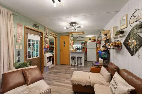 Living - 15 Spring Dr, Burnside, KY 42519 photo 3 of 3