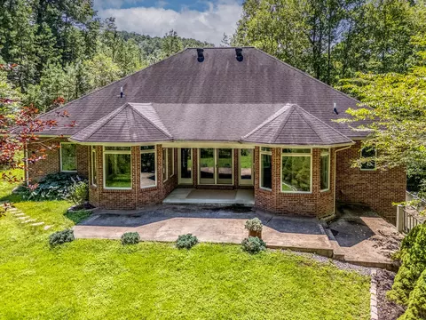95 Sylva Dr, Morehead, KY 40351 photo 3