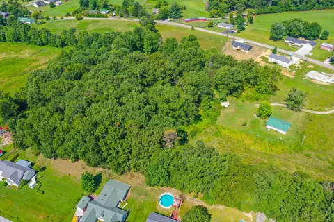 999 Keavy Rd, London, KY 40741