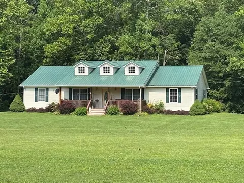7223 N Wilderness Rd, Mount Vernon, KY 40456