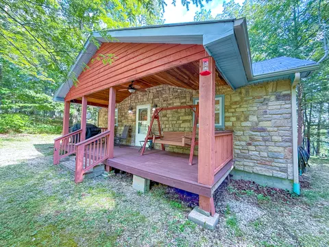 974 Adams Acres Rd, Wellington, KY 40387