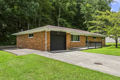 Exterior - 1007 Knapp Ave, Morehead, KY 40351 photo 1 of 7