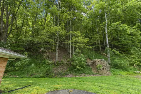 Exterior - 1007 Knapp Ave, Morehead, KY 40351 photo 7 of 7