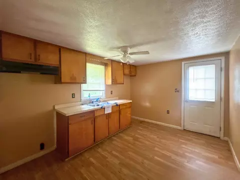 705 Upper Dry Fork Rd, Mckee, KY 40447 photo 4