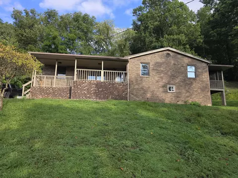 65 Kenneth Ln, Baxter, KY 40806 photo 2