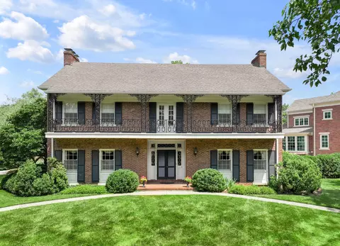 905 Lakewood Dr, Lexington, KY 40502