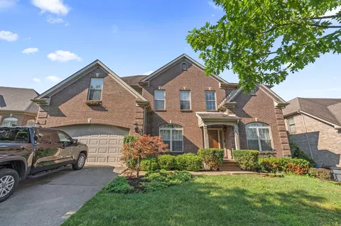924 Princess Doreen Dr, Lexington, KY 40509