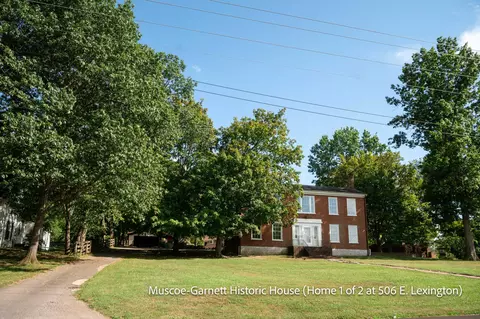 506 E Lexington St, Harrodsburg, KY 40330