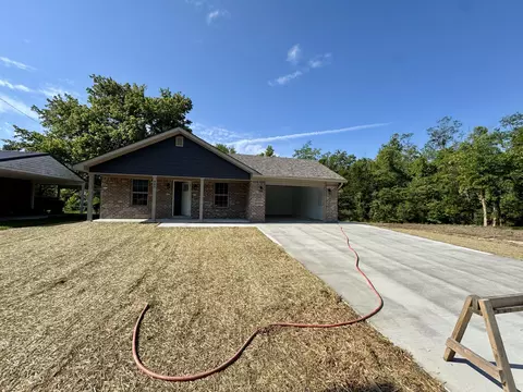 366 Baldwin St, Berea, KY 40403 photo 2