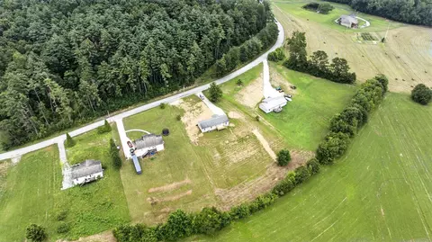 View/Area - 2461 Lambert Rd, Berea, KY 40403 photo 1 of 4