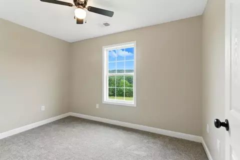 Bedroom - 2461 Lambert Rd, Berea, KY 40403 photo 1 of 7