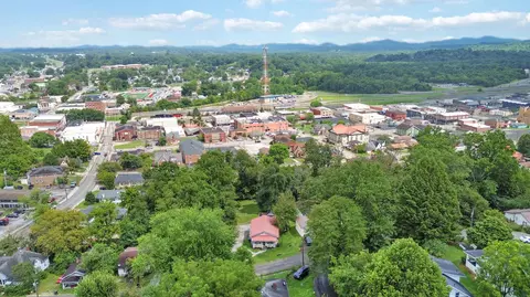 View/Area - 201 Padgett St, Corbin, KY 40701 photo 3 of 3