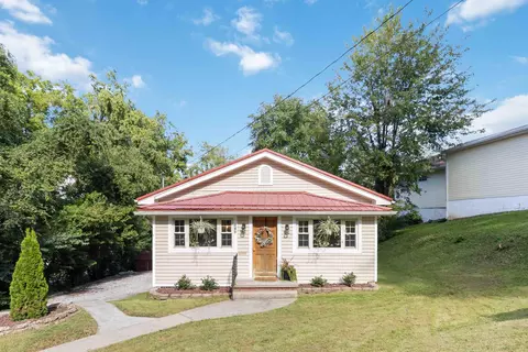 Exterior - 201 Padgett St, Corbin, KY 40701 photo 2 of 15