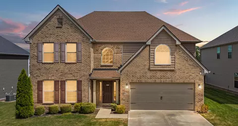 2163 Carnation Dr, Lexington, KY 40511