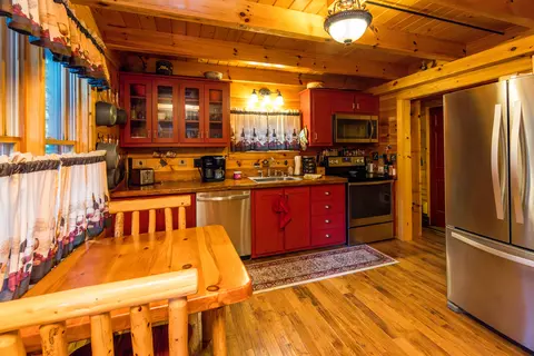 1137 Paradise Dr, Rogers, KY 41365