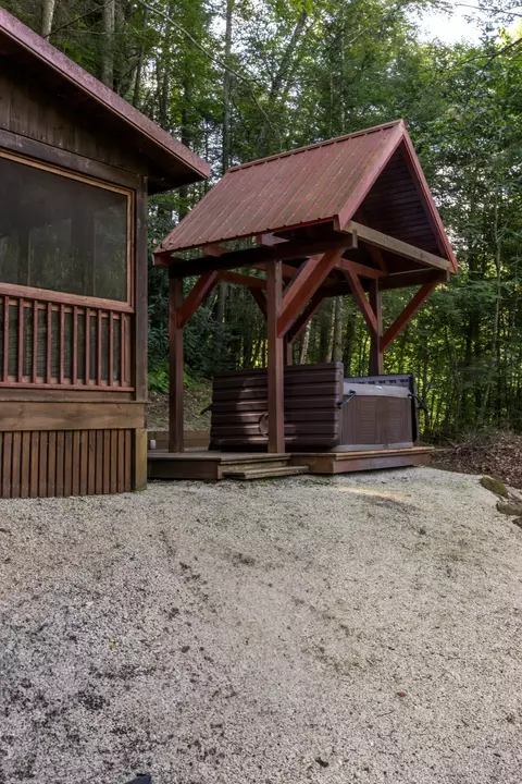 Exterior - 1137 Paradise Dr, Rogers, KY 41365 photo 23 of 28