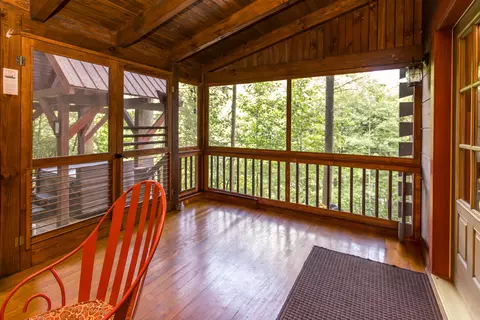 Exterior - 1137 Paradise Dr, Rogers, KY 41365 photo 4 of 28