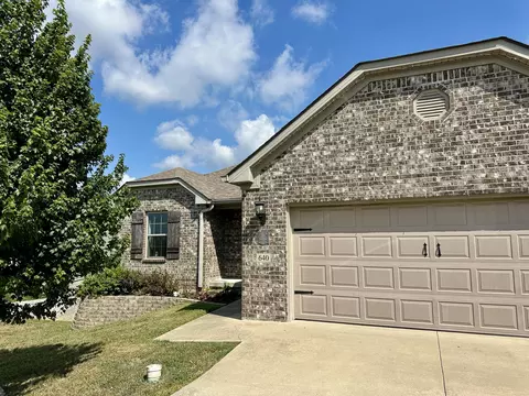 640 Fairfax Ln, Richmond, KY 40475