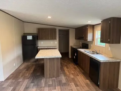 Kitchen - 130 Dixon Dr, Corbin, KY 40701 photo 1 of 1