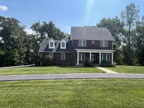 222 Stephens Point Rd, Russell Springs, KY 42642