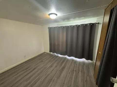 Bedroom - 365 Quicksand Rd, Jackson, KY 41339 photo 2 of 3