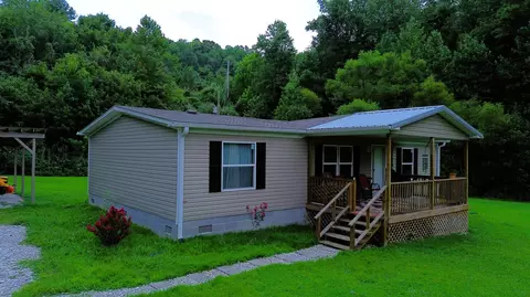 265 Hillview Rd, Barbourville, KY 40906 photo 3