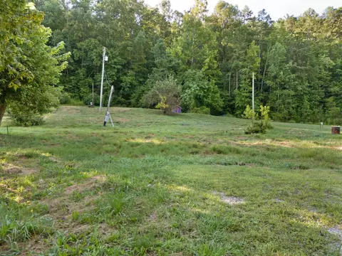 5460 Falcon Rd, Salyersville, KY 41465