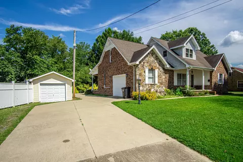 315 Ball Ave, Corbin, KY 40701 photo 2