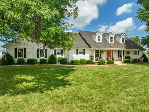 750 Bardstown Rd, Harrodsburg, KY 40330