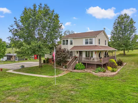 564 Oakland Ln, Harrodsburg, KY 40330