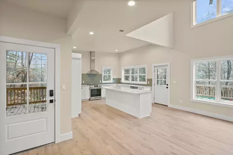 251 Sunset Rdg, Rogers, KY 41365