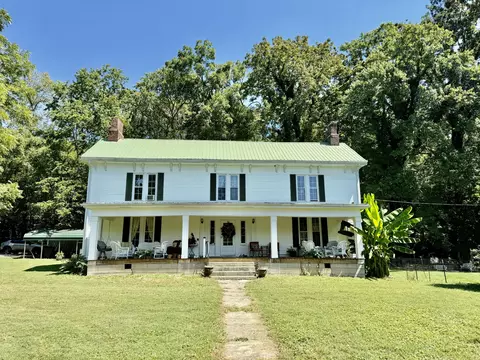 8615 Battlefield Memorial Hwy, Berea, KY 40403
